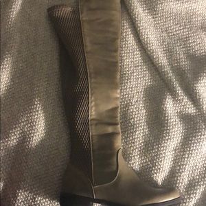 BRANS NEW MAGS QUILTED STRETCH BOOT